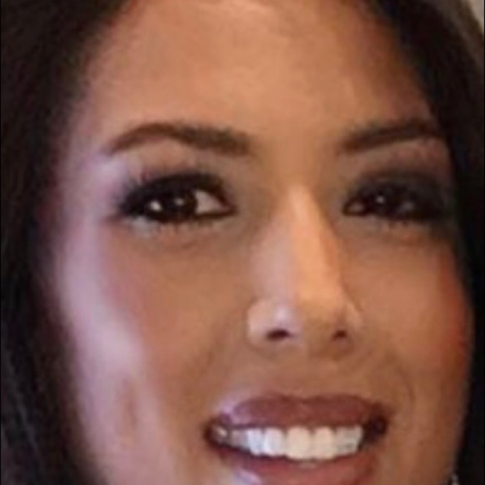 Meet your Posher, Debra